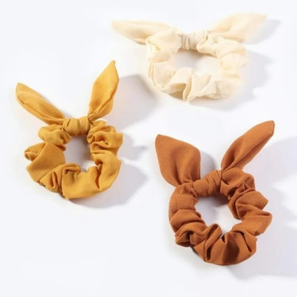 Set of 6 Simple Scrunchie Hair Ties - Picture 4 of 4